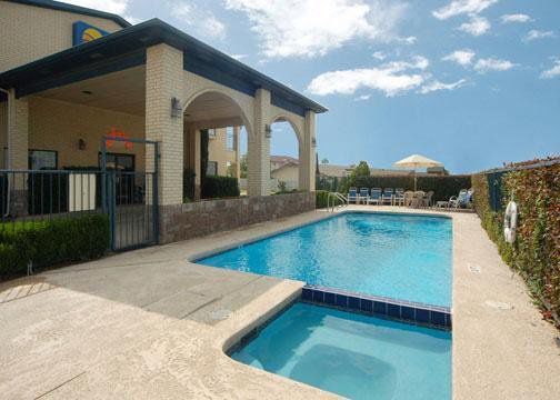 Super 8 By Wyndham Decatur Texas Hotel Fasilitas foto